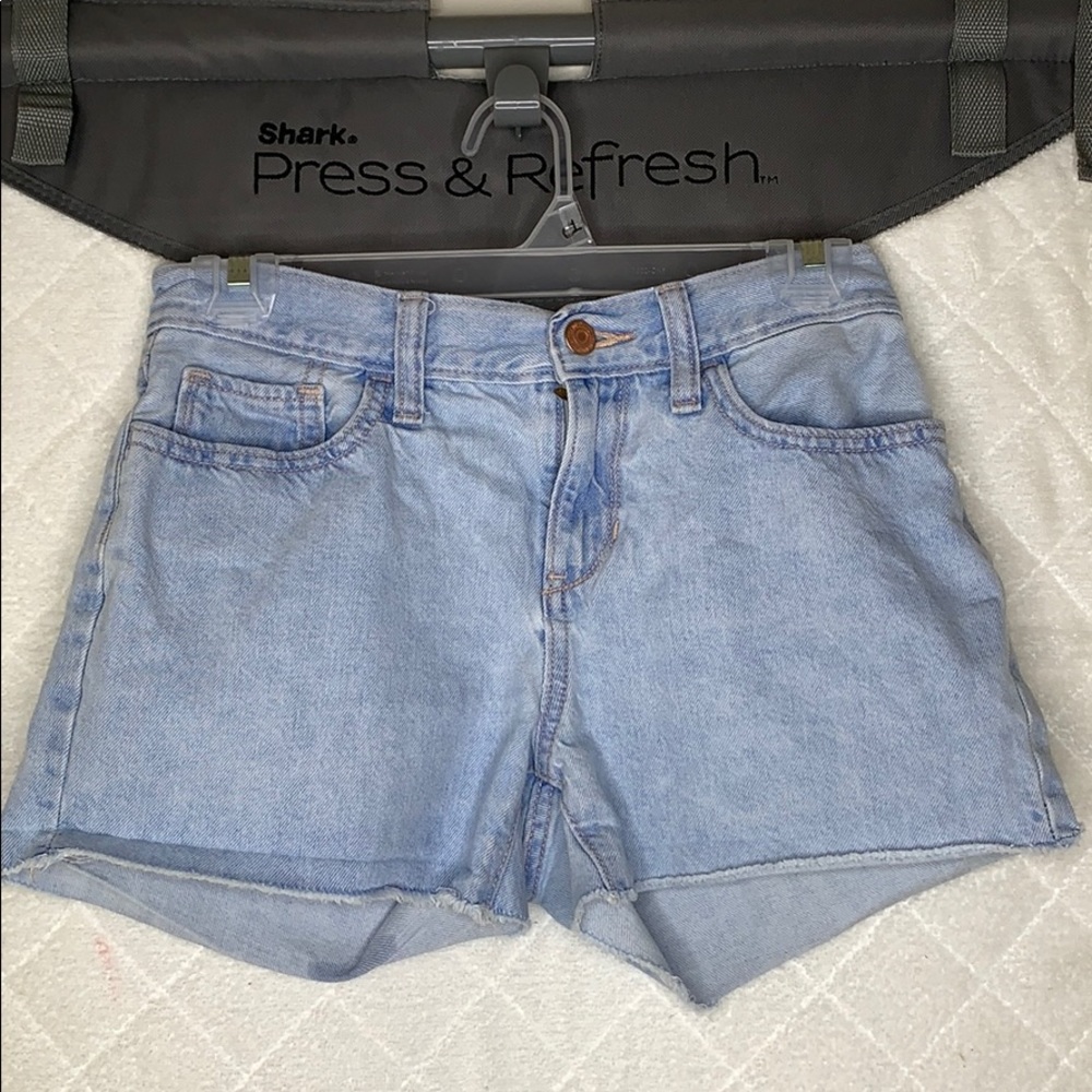 Old Navy Denim Shorts 💙🤍